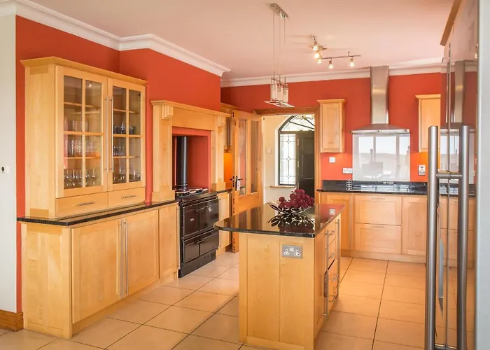 Once Upon A Tide 클리프덴